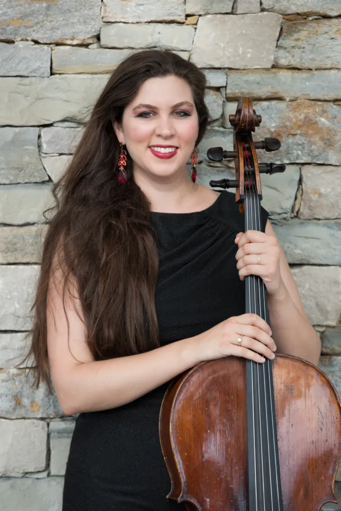 Cecilia Huerta-Lauf with her cello